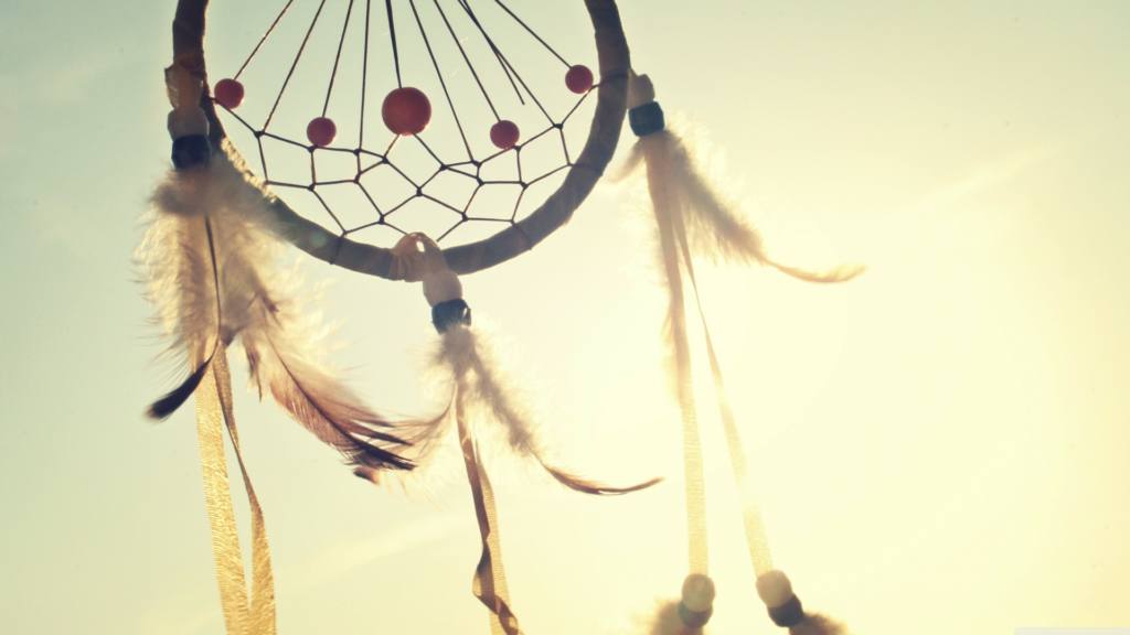 Signification capteur de rêves ou attrape rêves! Que savons-nous? 2 attrapeur de rêves, capteurs de rêves, dream catcher, attrape-rêves, Attrape rêve, Le capteur de rêves, Capteur de rêves signification